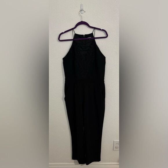 Express- black cropped lace-up lace romper- Size large - Picture 2 of 10